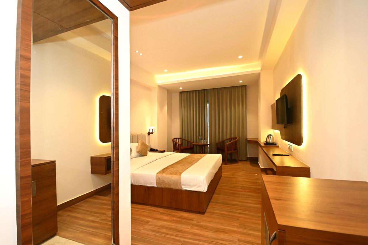 Hotel Blue Sapphire 科塔 外观 照片