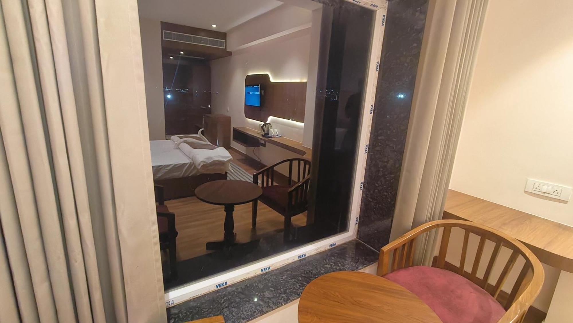 Hotel Blue Sapphire 科塔 外观 照片